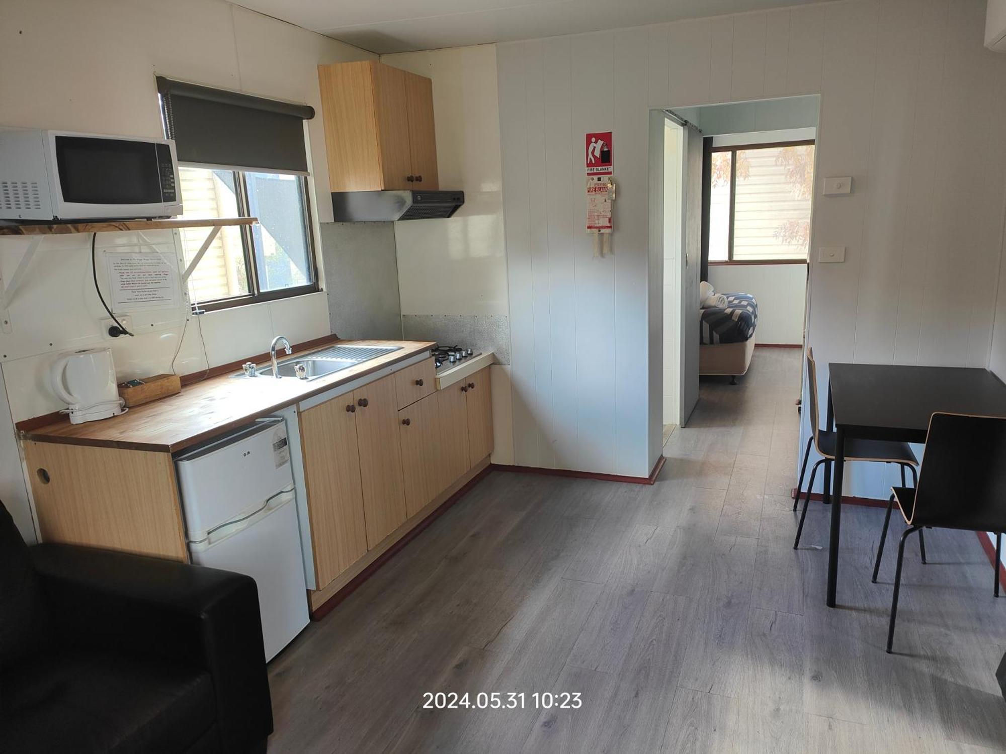 Wagga Wagga Tourist Park Hotel Bilik gambar